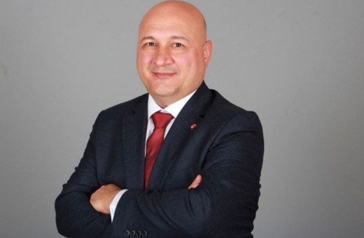 Ünlü Sosyal Güvenlik Uzmanı Doç. Dr. Resul Kurt AK Parti MKYK’ya Seçildi