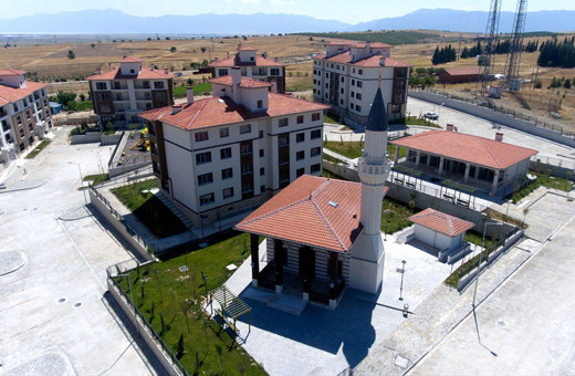 TOKİ Denizli'de 19 yılda 10 bin 901 konutu hak sahiplerine teslim etti