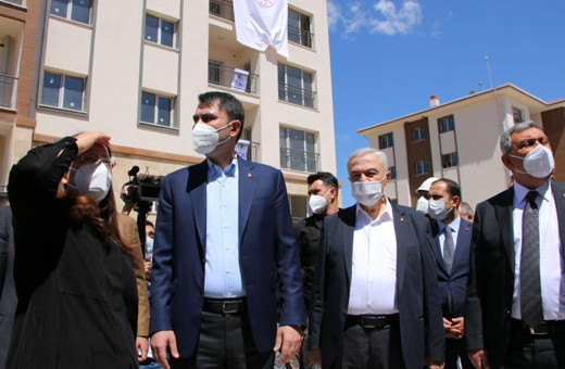 Bakan Murat Kurum: Elazığ'da 23 bin konut yapıyoruz biten konut sayısı 11 bini aştı