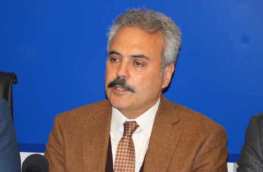 Eski AK Parti Milletvekili Burhanettin Uysal koronavirüsten hayatını kaybetti