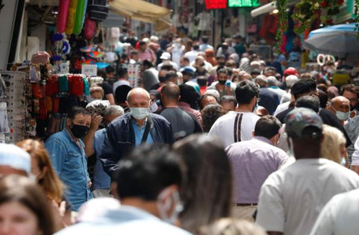 Batıda salgın, doğuda kuraklıktan şikâyet var! AK Partili vekiller sahada