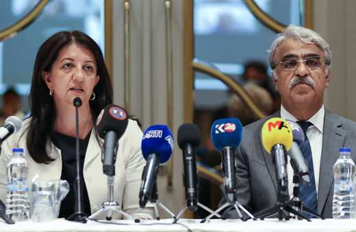 HDP kapatma iddianamesi için Mithat Sancar'dan iddia