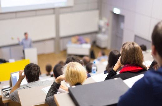 Vakıf Üniversitesi fiyatları nasıl karşılaştırılmalı? Tercihte nelere dikkat edilmeli?