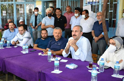 Abdulhamit Gül: Bir çivi bile çaktırmayacağız