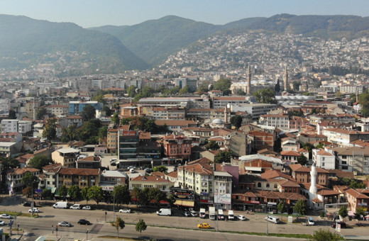 Bursa'da kiralık daireler artan talep sebebiyle karaborsaya düştü