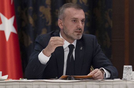 AK Parti'den CHP'ye anket yanıtı: AK Parti'nin üye sayısı CHP'nin oy oranından daha yüksektir