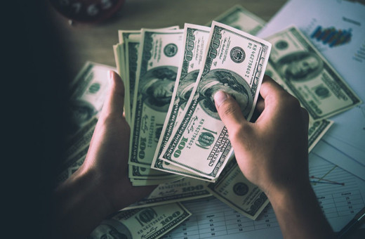 Dolar az kalsın 10 lira olacaktı! Merkez Bankası faiz indirimi sonrası euro 11 lira oldu