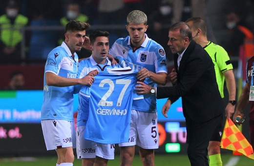 Abdülkadir Ömür'den muhteşem gol