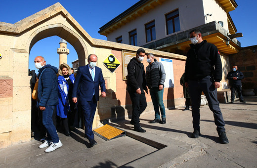 Muharrem İnce DİSK'in açıkladığı asgari ücret önerisi için 'mantıklı buluyorum' dedi