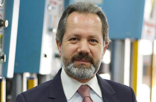 İslam Memiş'ten bomba dolar ve altın tahmini! Dolar ne  zaman tekrar 18 lira olacak? Bu fiyattan alınır mı?