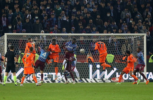 Trabzonspor sezonun ilk yarısını rekor kırarak tamamladı