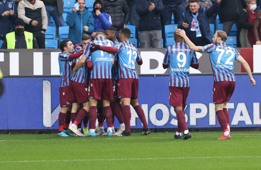 Trabzonspor, Kasımpaşa engelini de tek golle geçti