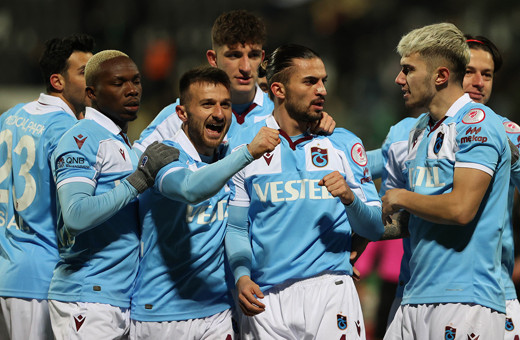 Trabzonspor kupada da tam gaz! Denizlispor'u eledi