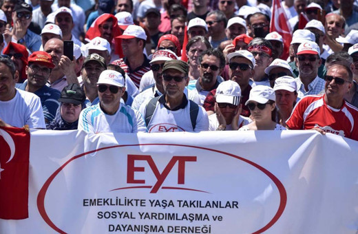 Emeklilikte Yaşa Takılanlar için müjde geldi