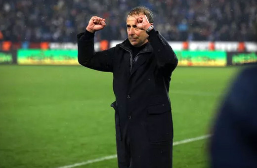 Abdullah Avcı'dan şampiyonluk sözleri: Harika gidiyoruz