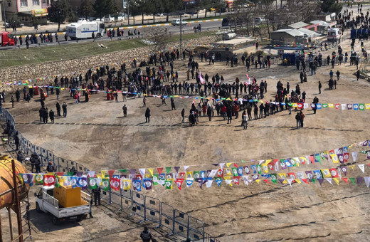 HDP'nin hayal kırıklığı! Diyarbakır'da katılım az olunca Nevruz kutlamaları iptal edildi