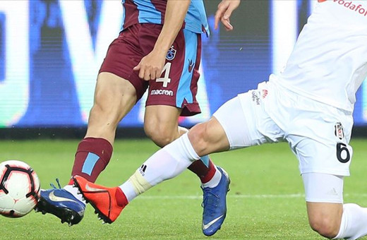 Çaykur Rizespor sahasında Trabzonspor'u 1-0 mağlup etti