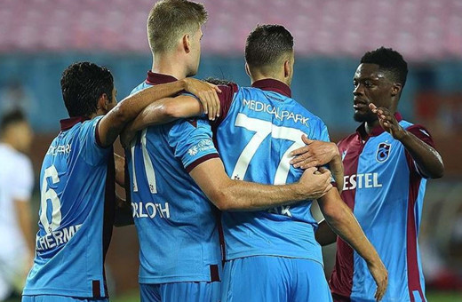 Trabzonspor 23 haftadır liderliğini sürdürüyor