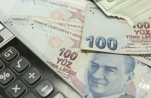 AK Parti Milletvekili Cevdet Yılmaz'dan asgari ücrete ikinci zam açıklaması