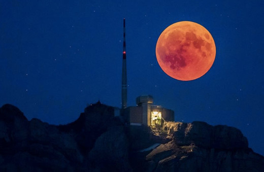 Kanlı Ay tutulması ne zaman nasıl olur Türkiye'de kaçta gerçekleşecek?