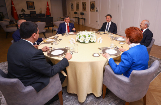 6'lı masayı kilitleyen denklem! CHP kulisleri hareketlendi