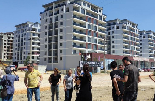 Bursa'da tapuyu alamaya gittiklerinde hayatlarının şokunu yaşadılar