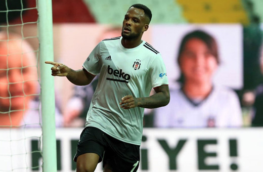 Cyle Larin, Beşiktaş'a veda etti! "Desteğiniz için minettarım"