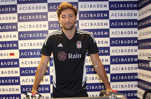 Emrecan Uzunhan resmen Beşiktaş'ta! İşte transferin maliyeti