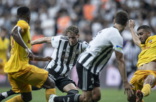 Beşiktaş Kayserispor'u uzatmalarda bulduğu golle yıktı