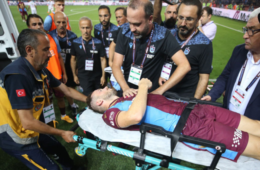 Trabzonspor'da sakatlık şoku! Visca hastaneye kaldırıldı!