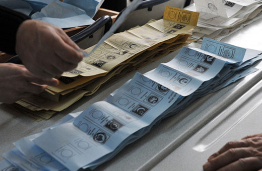 AK Parti kulislerinde konuşulan seçim tarihi belli oldu