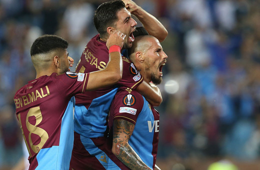 Fırtına hata yapmadı! Trabzonspor, Akyazı'da Kızılyıldız'ı devirdi