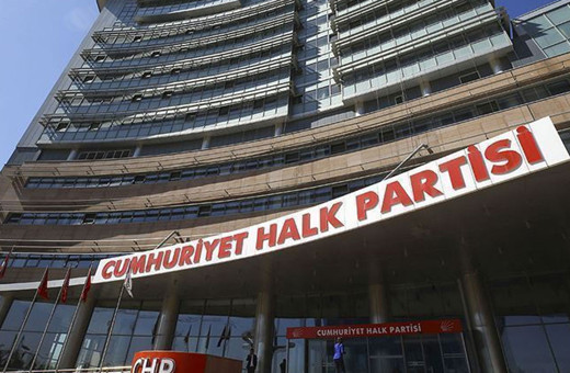 İstifa etmişti! CHP İzmir’in yeni yönetimi resmen atandı işte o isimler