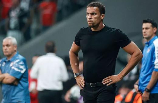 Valerien Ismael: Beşiktaş'ta oynamanın ne olduğunu anlamalılar