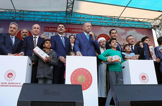 Bakan Kurum'dan muhalefete konut projesi yanıtı