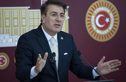 AK Partili Aydemir'den mahkeme basan CHP'li vekillere sert tepki
