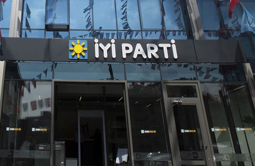 İYİ Parti'de 16 il başkanı görevini bırakıyor! İstanbul ve Ankara da var