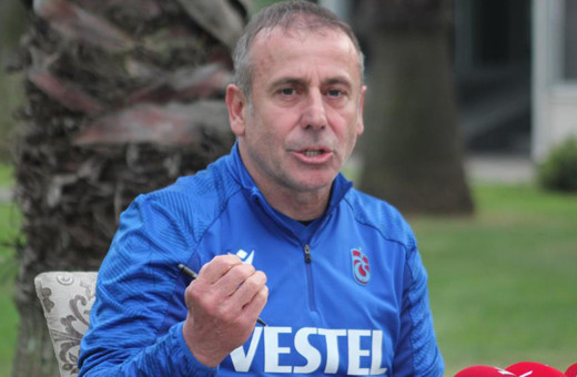 Abdullah Avcı'dan flaş transfer açıklaması: "Oyuncu bakıyoruz ama..."