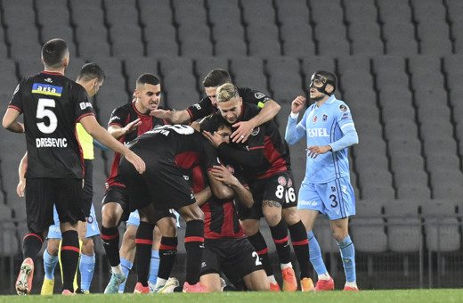 Fatih Karagümrük, Trabzonspor'u farklı geçti