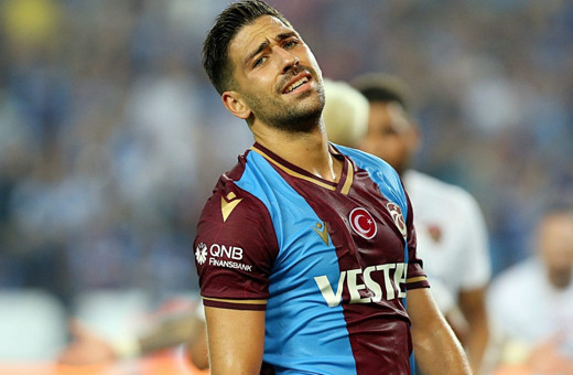 Trabzonspor'da sakatlık şoku: Yıldız futbolcu Bakasetas'tan kötü haber!