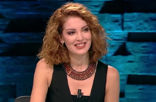 Nagehan Alçı seçim gecesi ekranda alenen delirenleri yazdı!