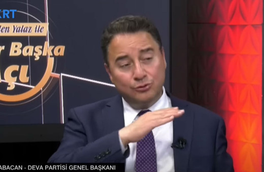 Ali Babacan'dan Togg açıklaması: Yerli otomobil değil ama yerli marka