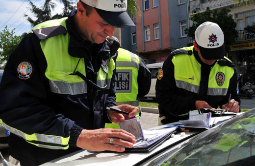 Trafik cezası olanlar dikkat! Af çıktı son tarih 31 Mayıs: Borcun yüzde 90'ı siliniyor