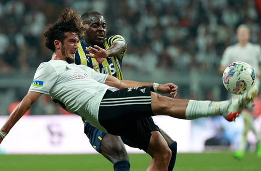 Derbide kartlar havada uçuşuyor! Son 5 Fenerbahçe Beşiktaş derbisinde 37 kart çıktı