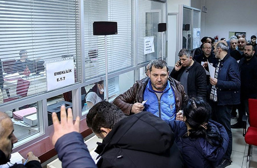 EYT'lilere emekli aylığı bağlanma işlemi neden gecikti? Nedeni belli oldu