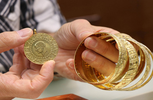 7 Nisan 2023 altında şok yükseliş gram altın kaç TL? Selçuk Geçer 'zengin olmak isteyen parasını buna yatırsın' dedi