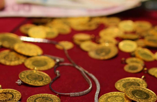 Dün 1300 lira ile rekora imza atan altında son durum! 14 Nisan gram altın kaç TL İslam Memiş 'almam' dedi