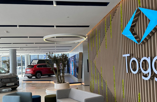 Togg’un ilk mağazası Zeytinburnu’nda açıldı