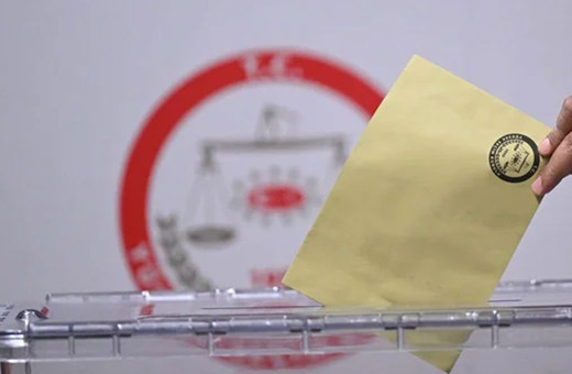 AK Parti'den YSK'ya 'sandık' başvurusu