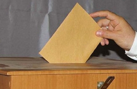 Son anket geldi! Birinci turda kazanmaya en yakın aday ve yükselişte olan iki parti